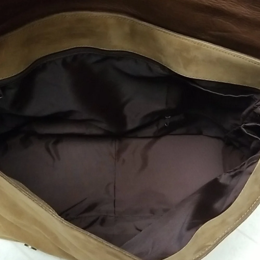 Vintage Leather Large Messenger Style Briefcase